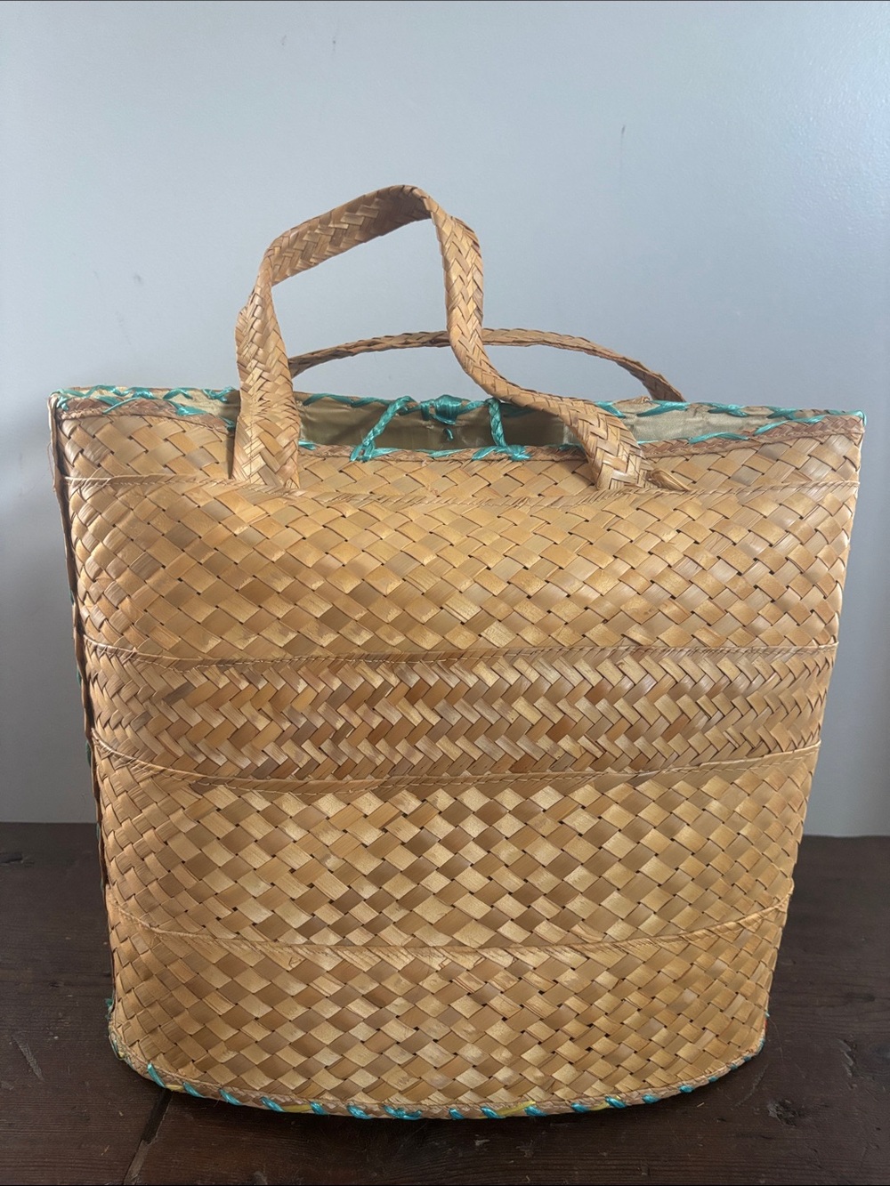 Vntg 1960s Nassau Bahamas Straw Beach Tote – Colorful Raffia Floral & Palm Tree - Picture 3 of 8